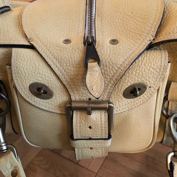 Mulberry Emmy Leather Shoulder Bag - Picture 4 of 9